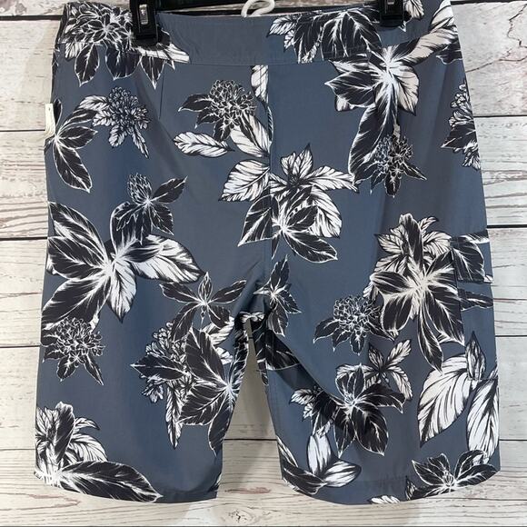Goodthreads Men’s Floral Swim Shorts Trunks Gray - Picture 3 of 6